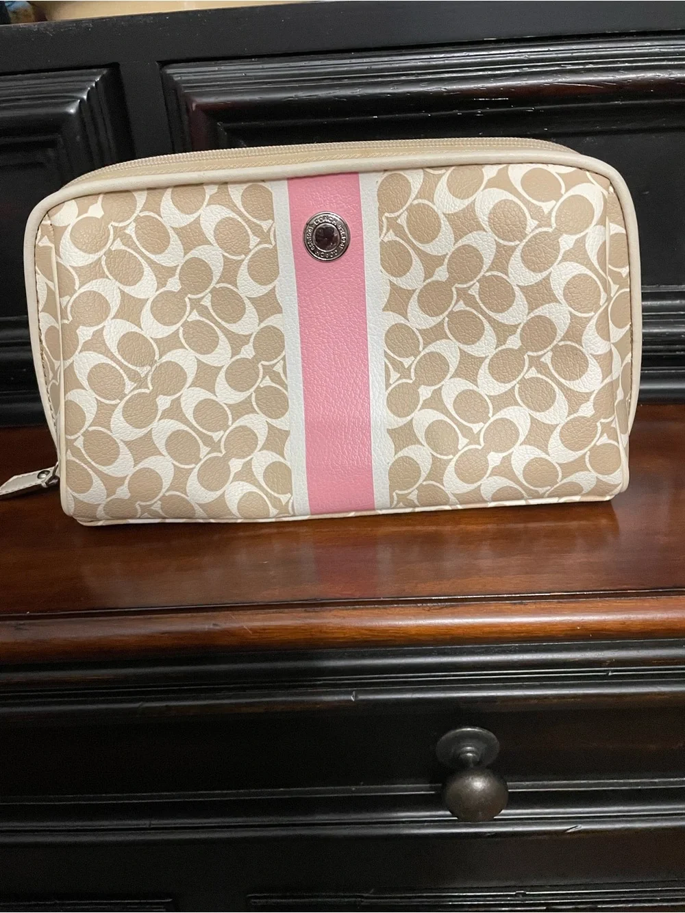 Coach Beige & Pink Signature Cosmetic Case like new large